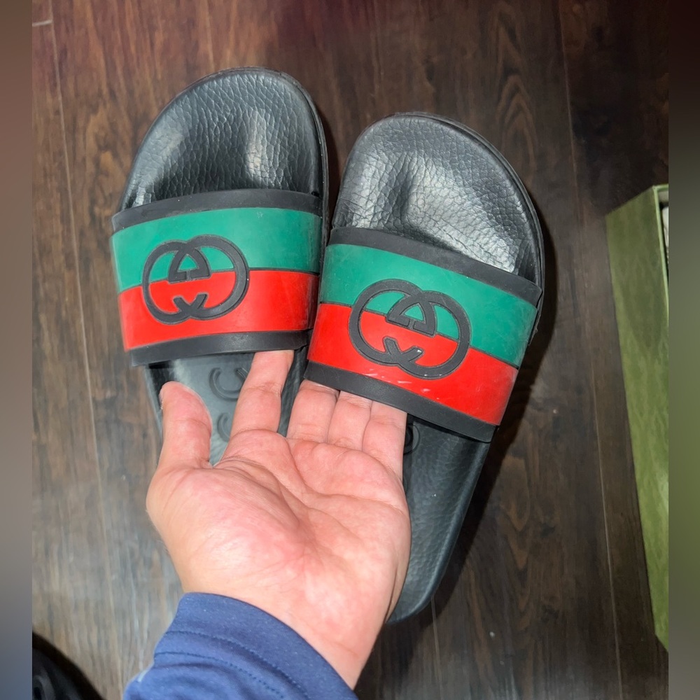 Gucci sandals slides interlocking G